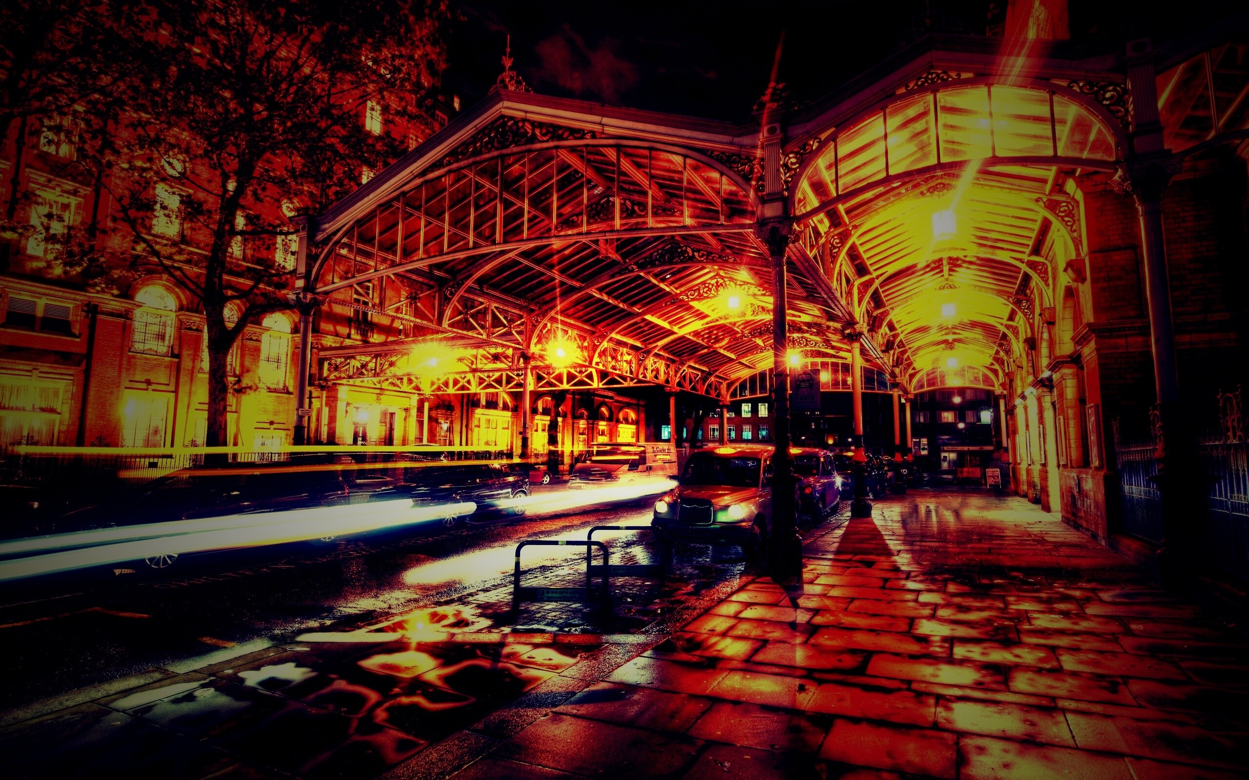 Город под фонарями обои