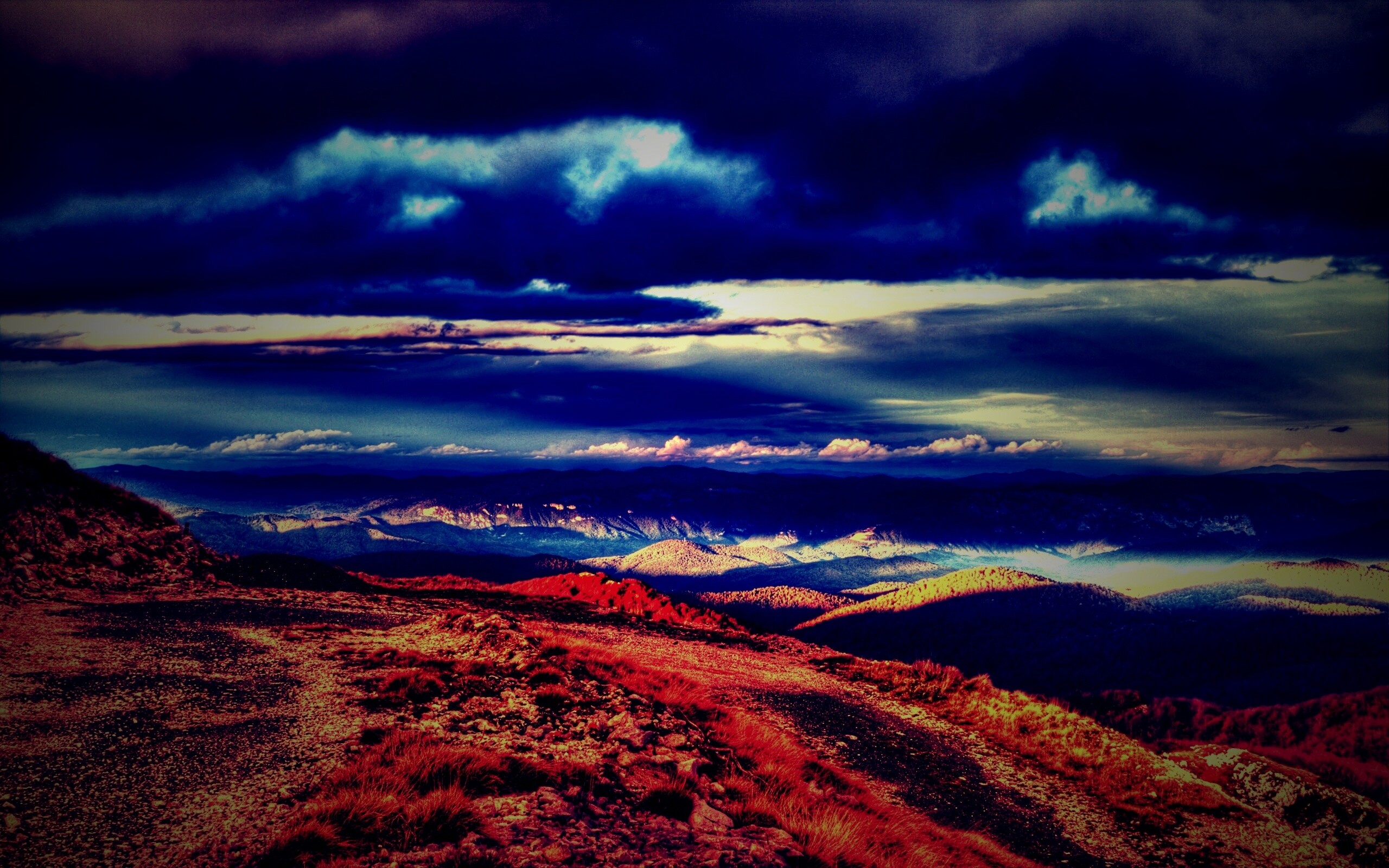 Горы в HDR обои