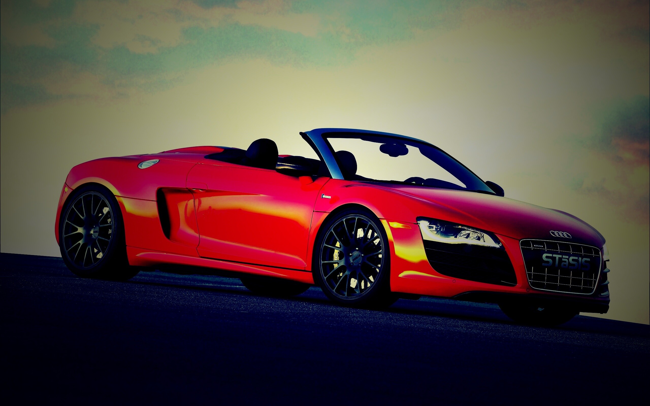 Красная Audi обои