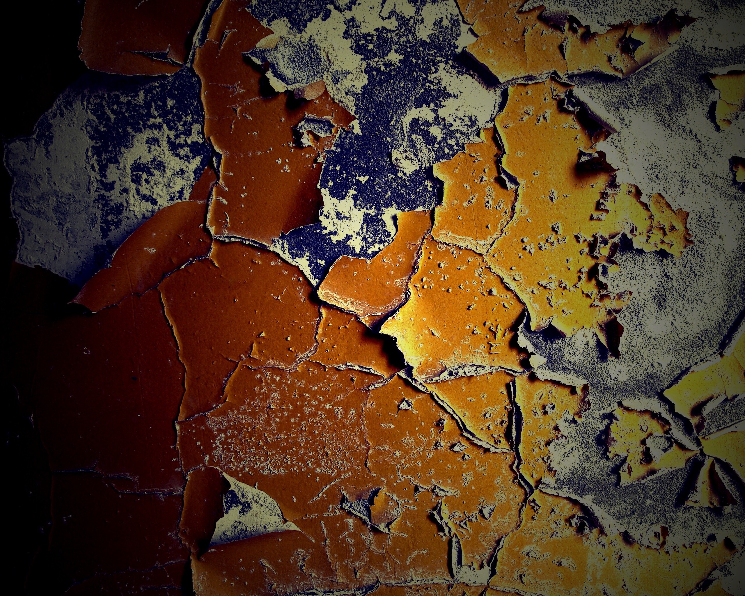 Отшкуренная стена обои