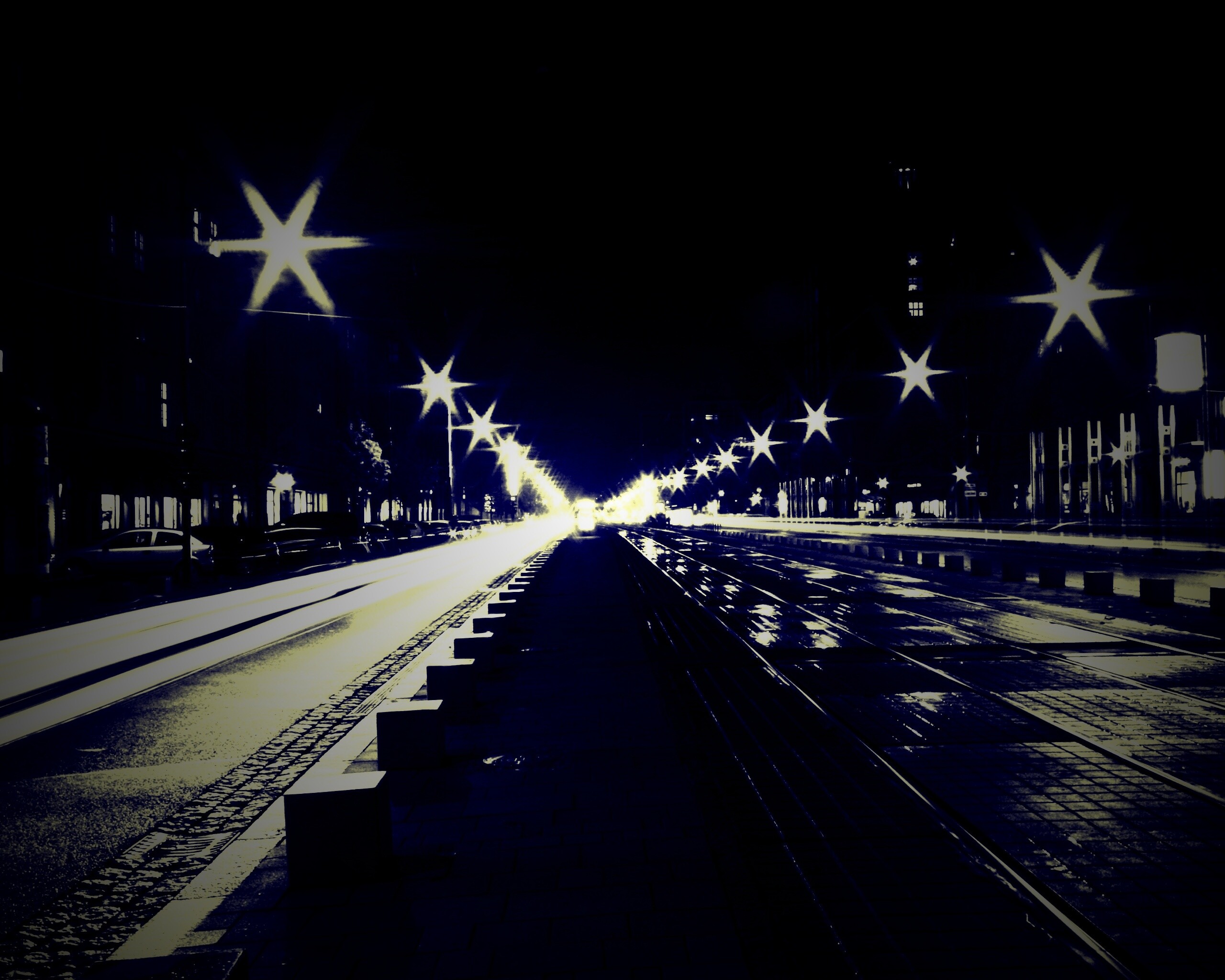 Мгновение на улице ночного города обои