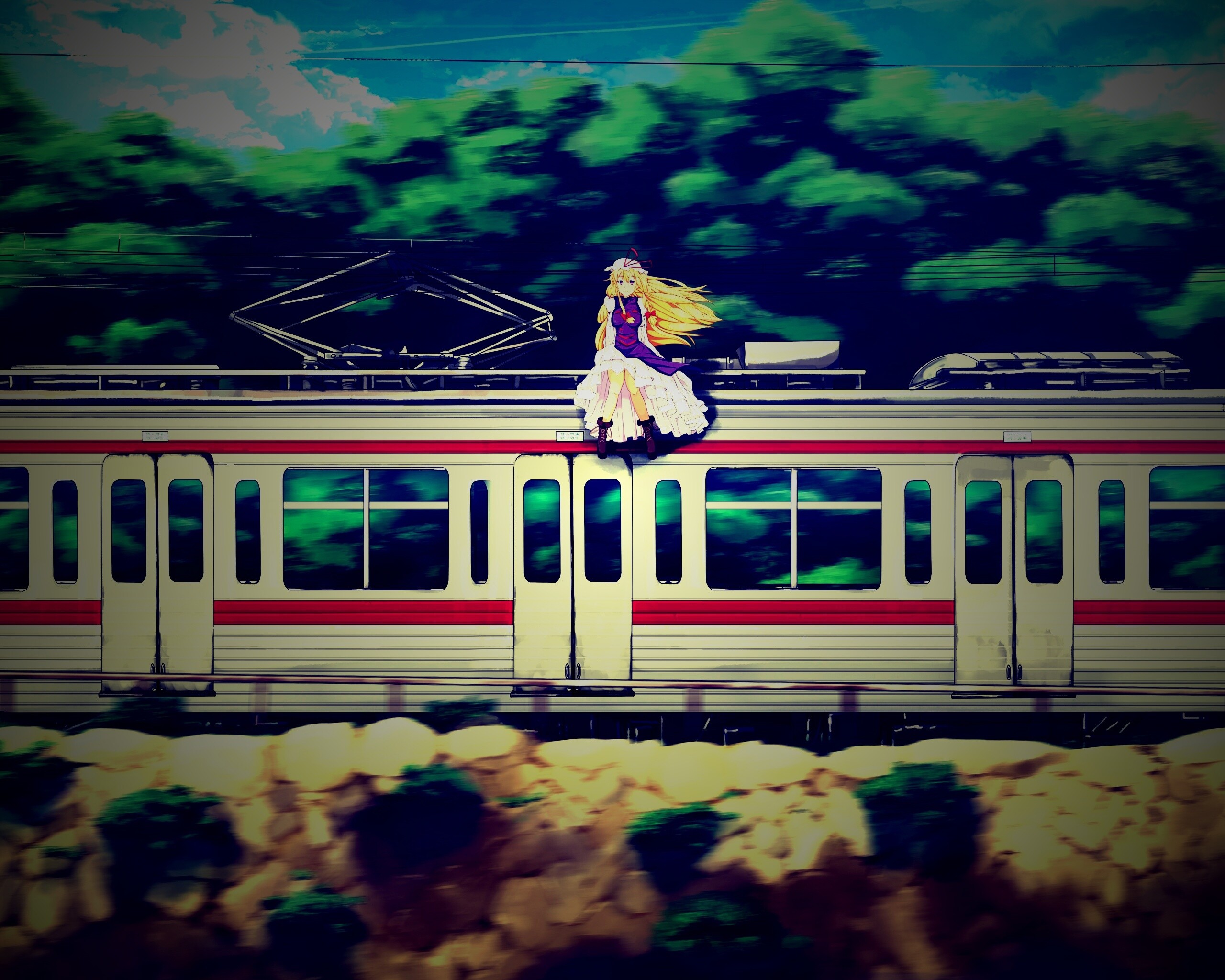 Девушка на крыше поезда обои