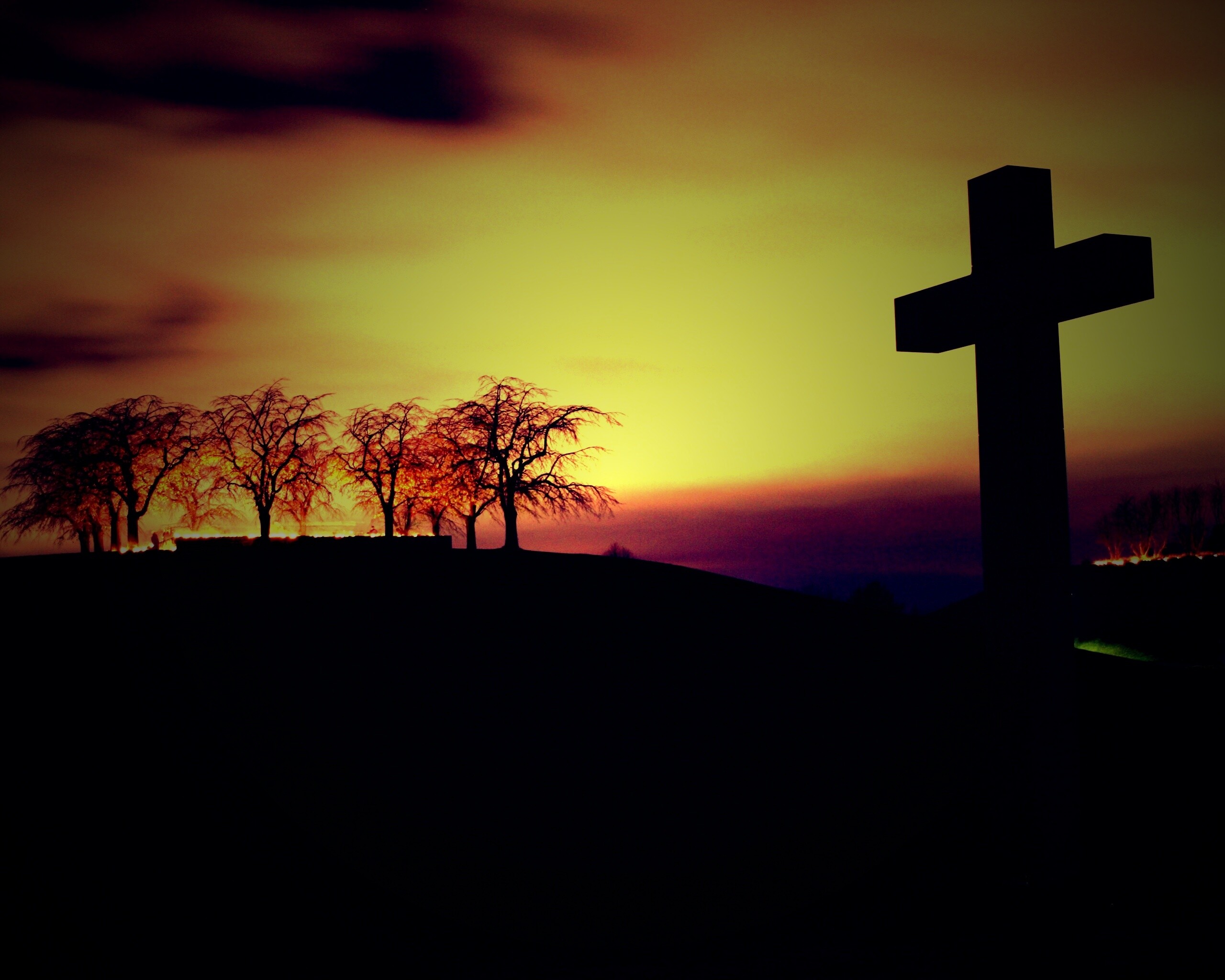 Каменный крест обои