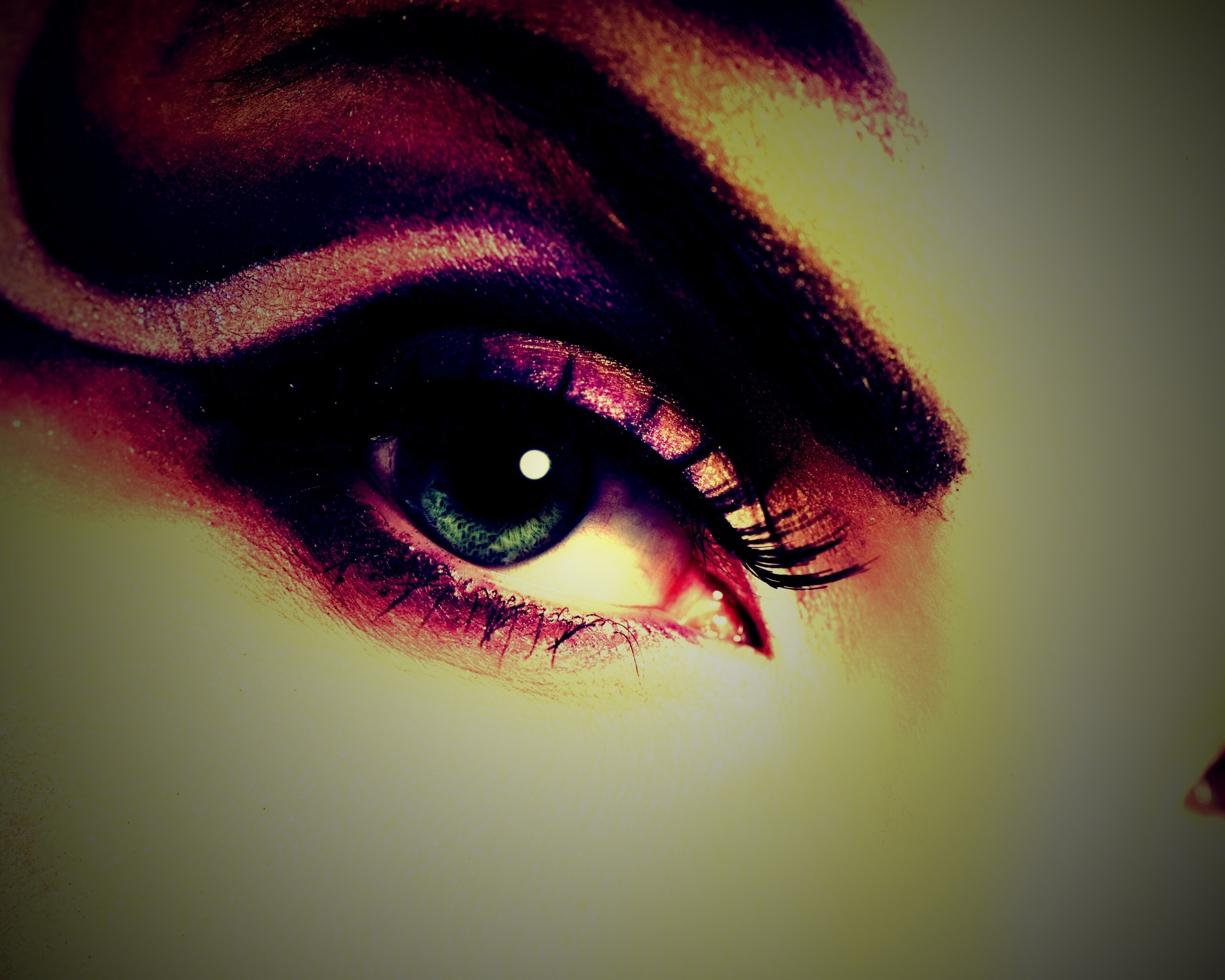 Красивый макияж для глаз обои