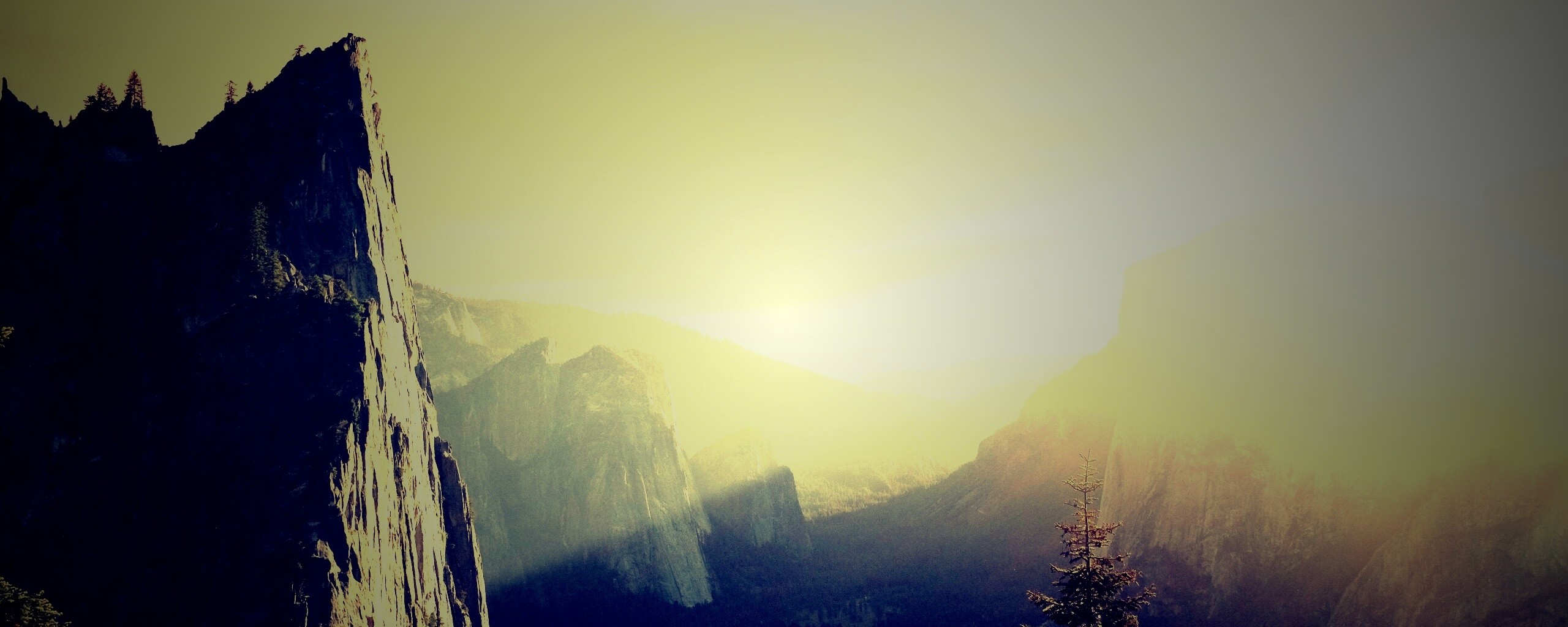 Горный пейзаж обои