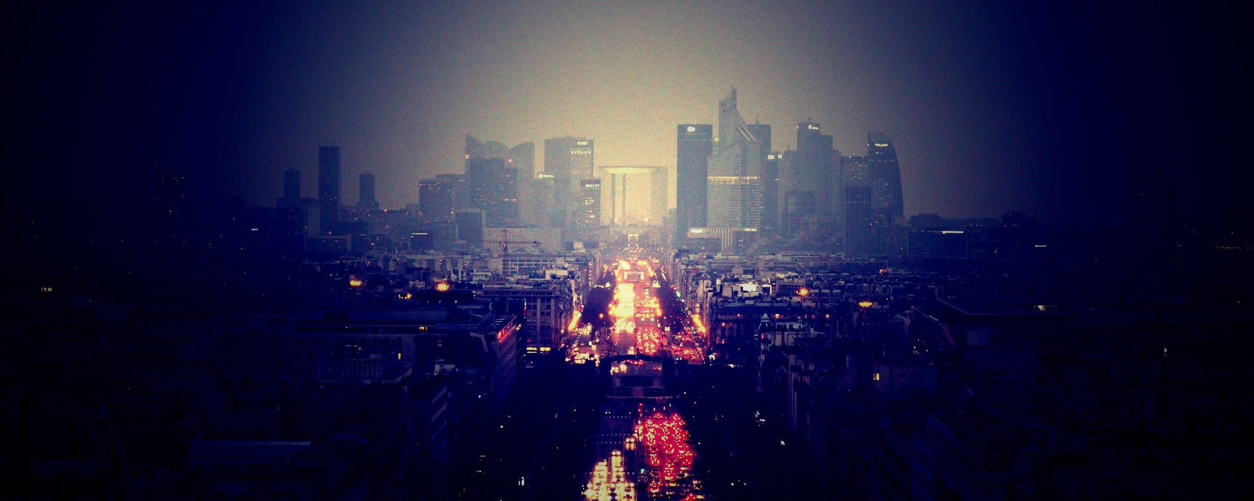 Ночной город в тумане обои