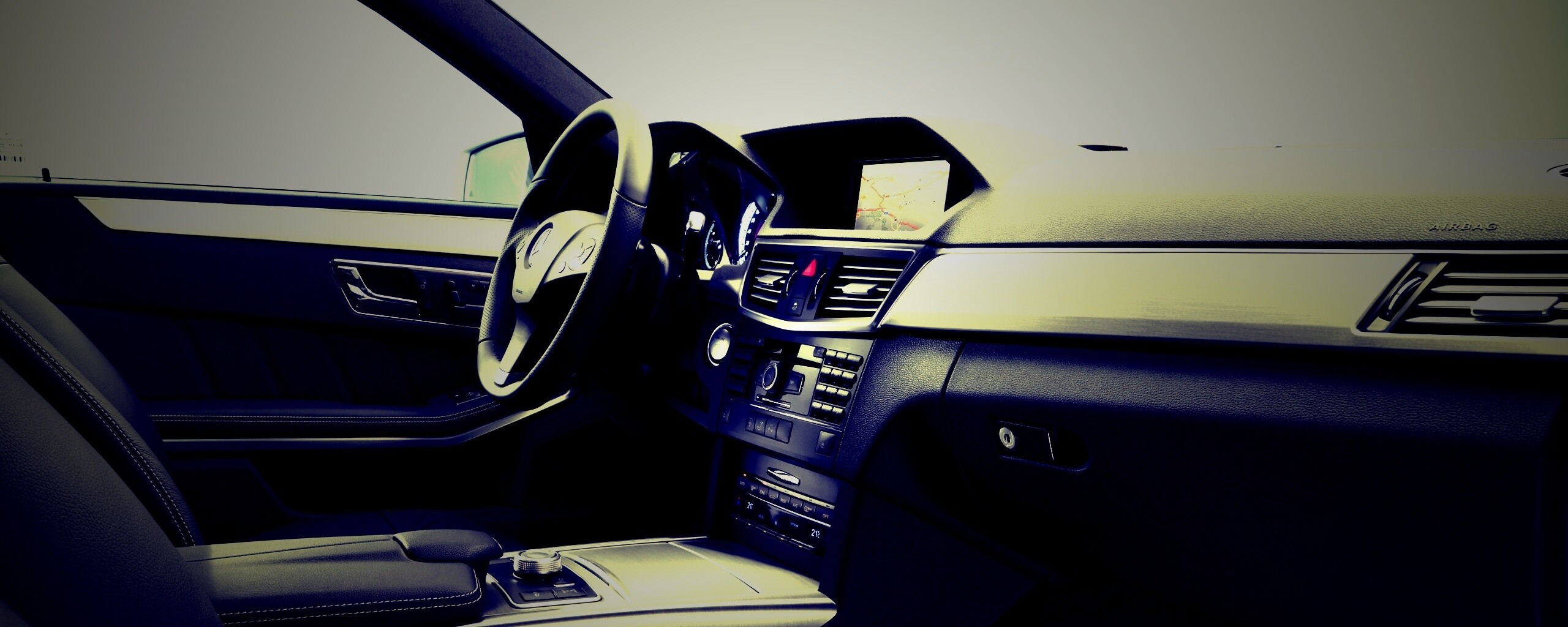 Салон мерседеса обои