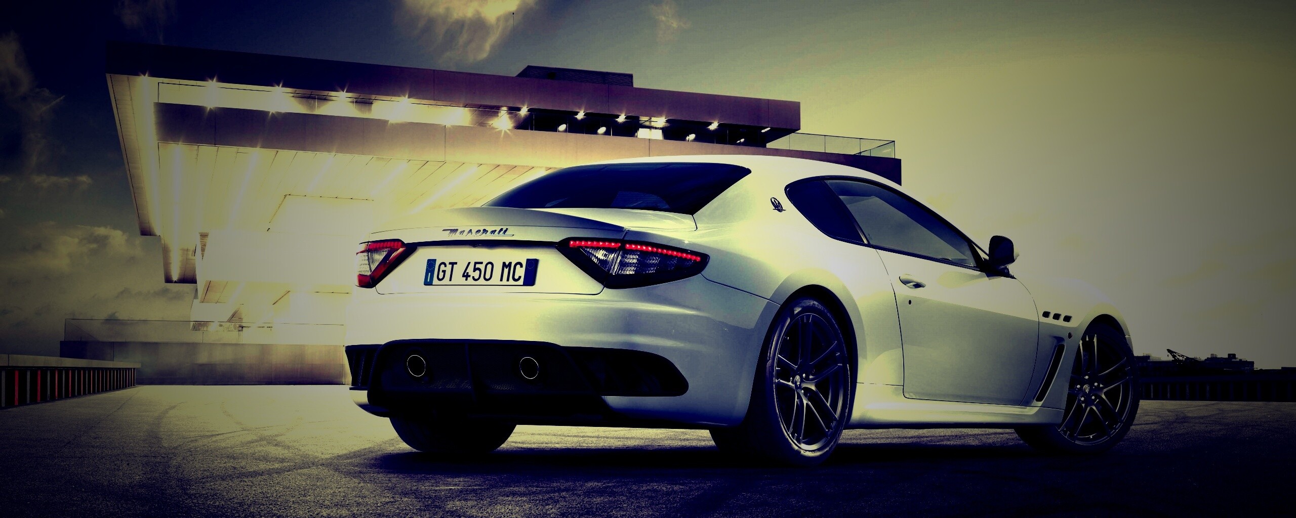 Мазерати обои