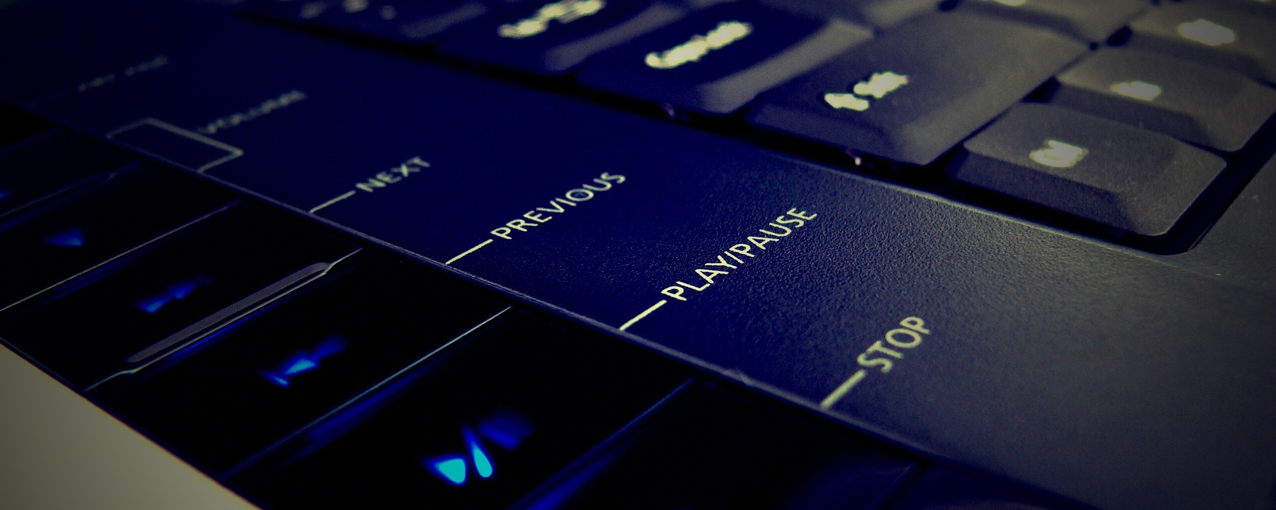 Кнопки ноутбука обои