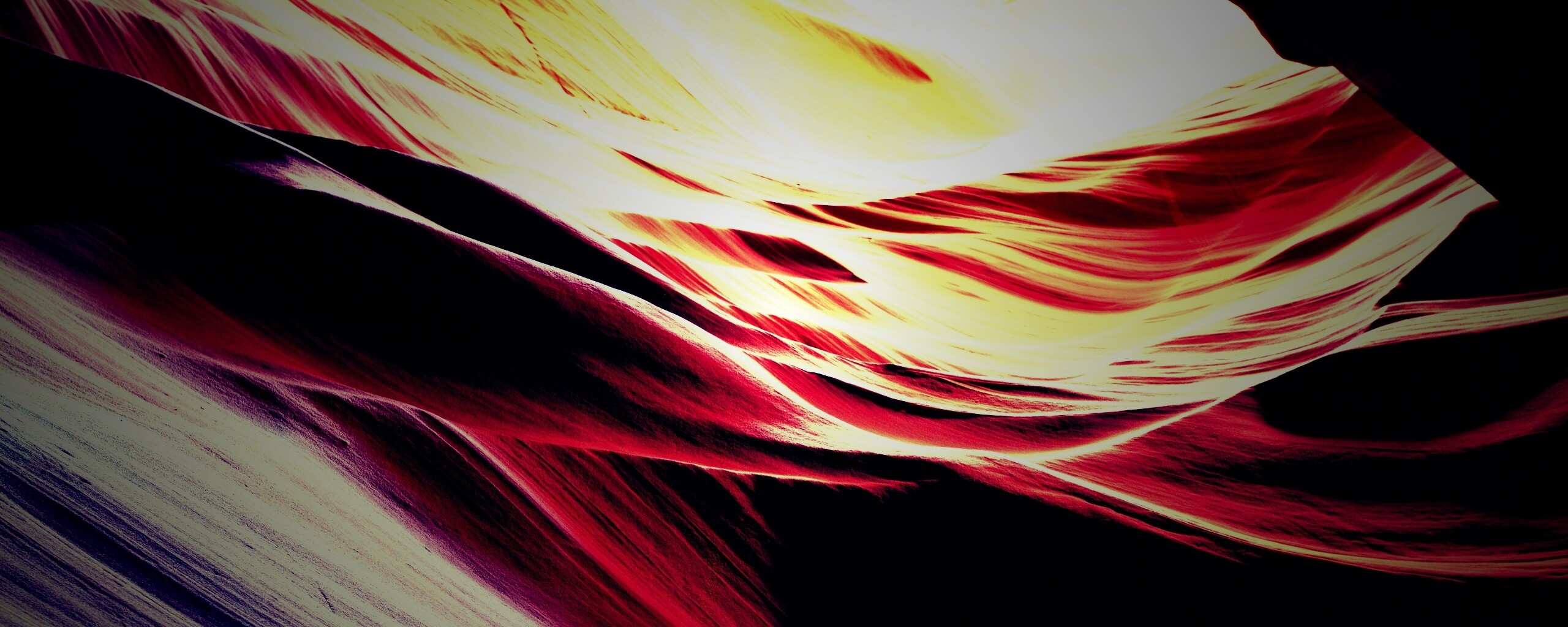 Живописная пещера обои