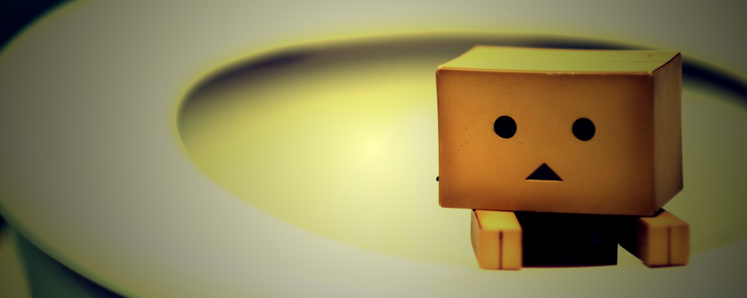 Danbo в унитазе обои