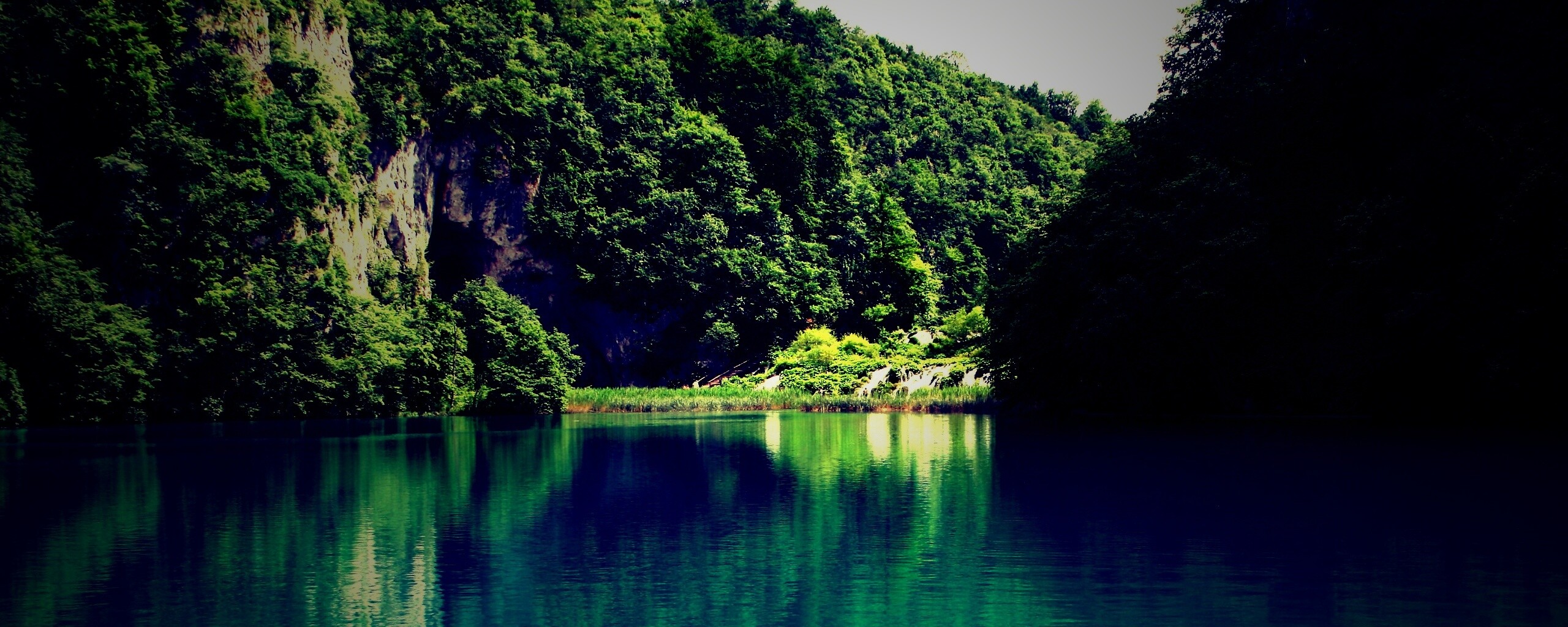 Девственное озеро обои