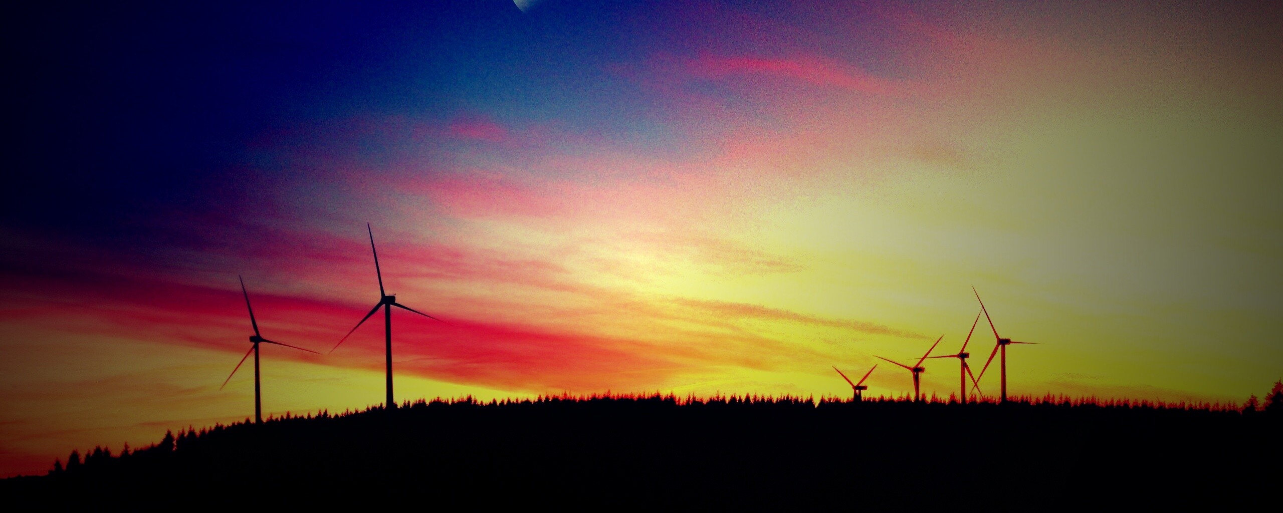 Закат за холмом обои