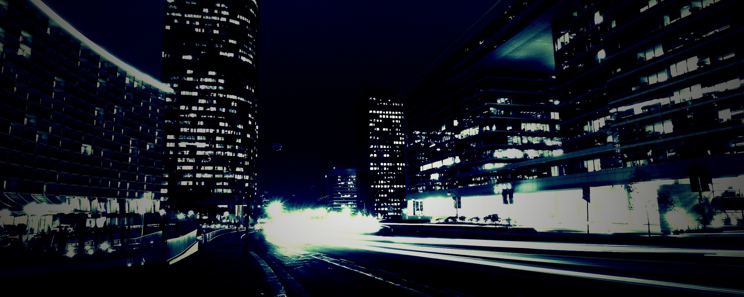 Ночные огни мегаполиса обои