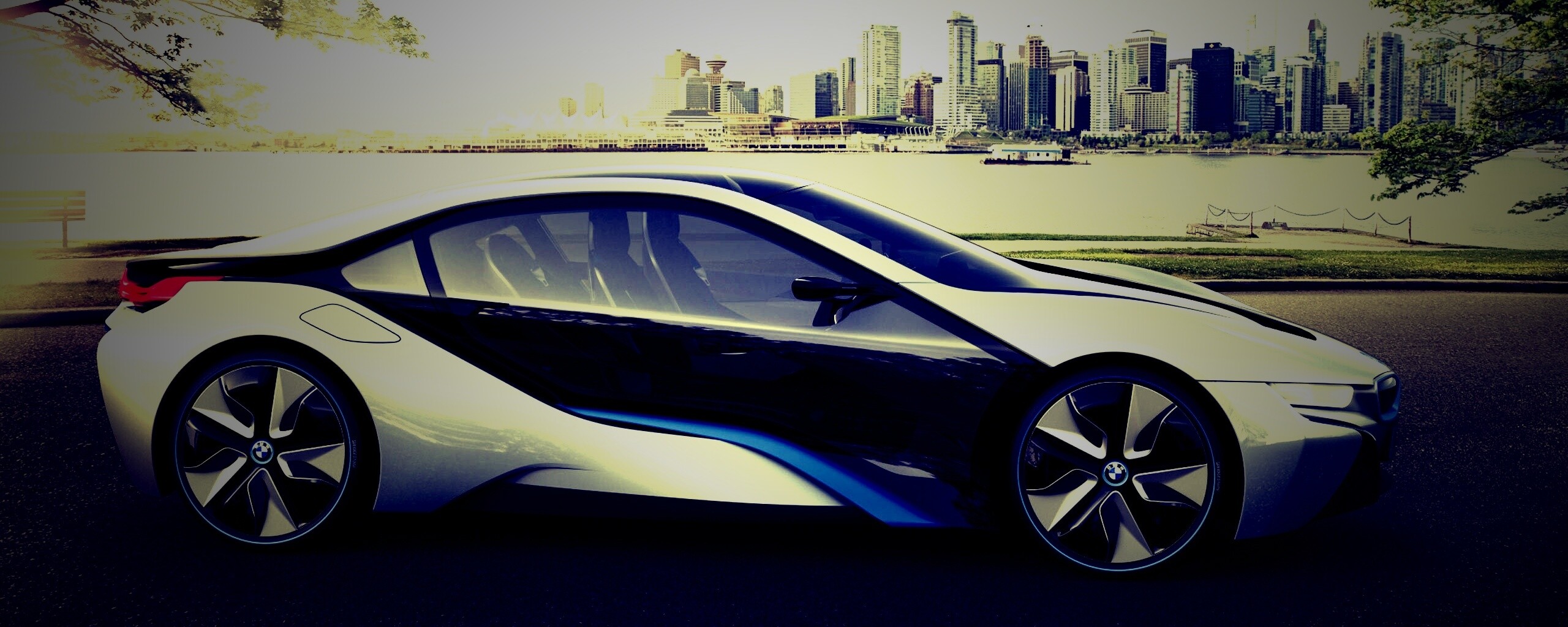 Концепт БМВ на берегу озера обои