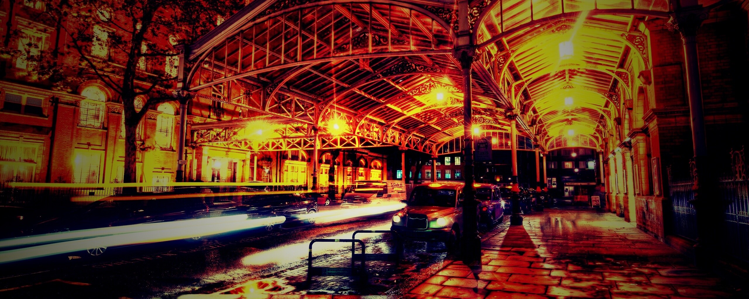 Город под фонарями обои