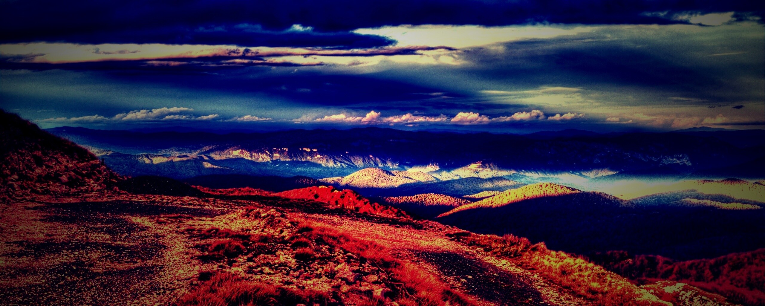 Горы в HDR обои