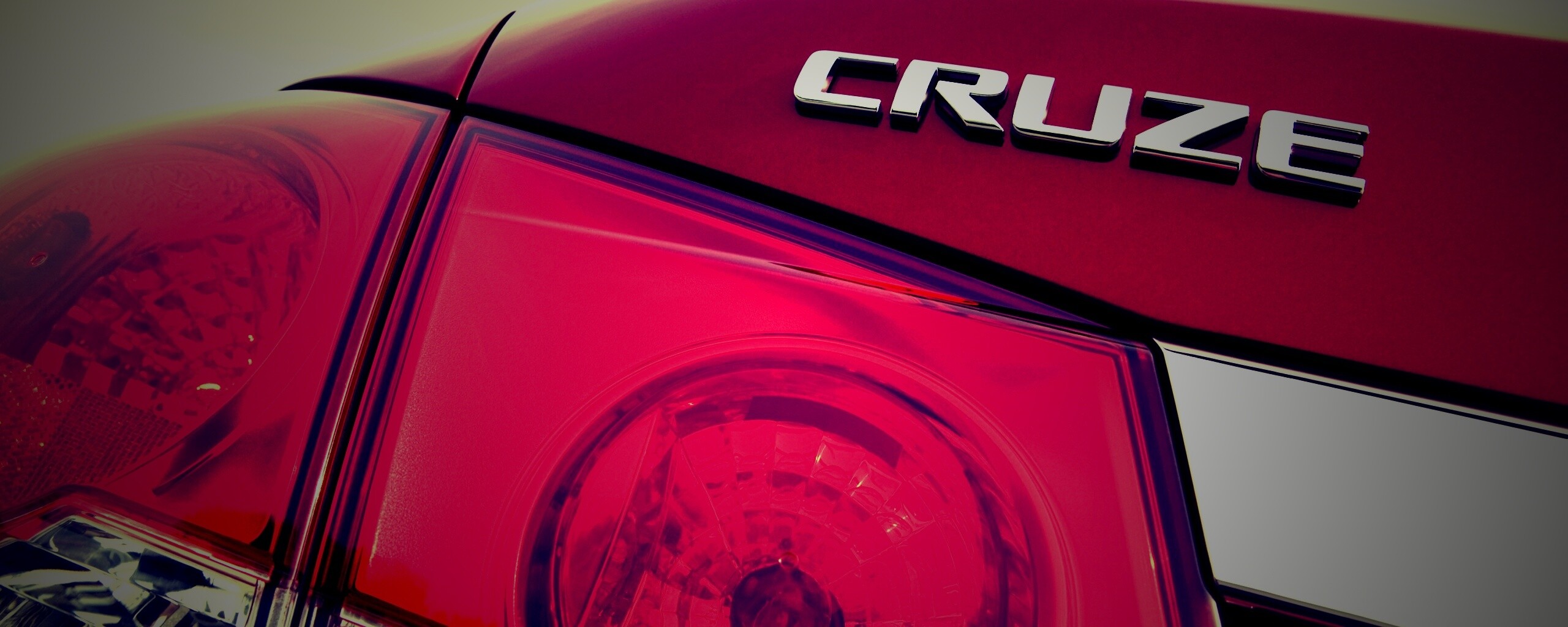 Шильдик Chevrolet Cruze обои