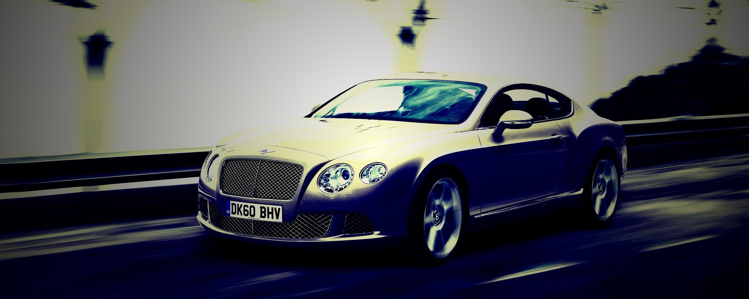 Bentley седан обои