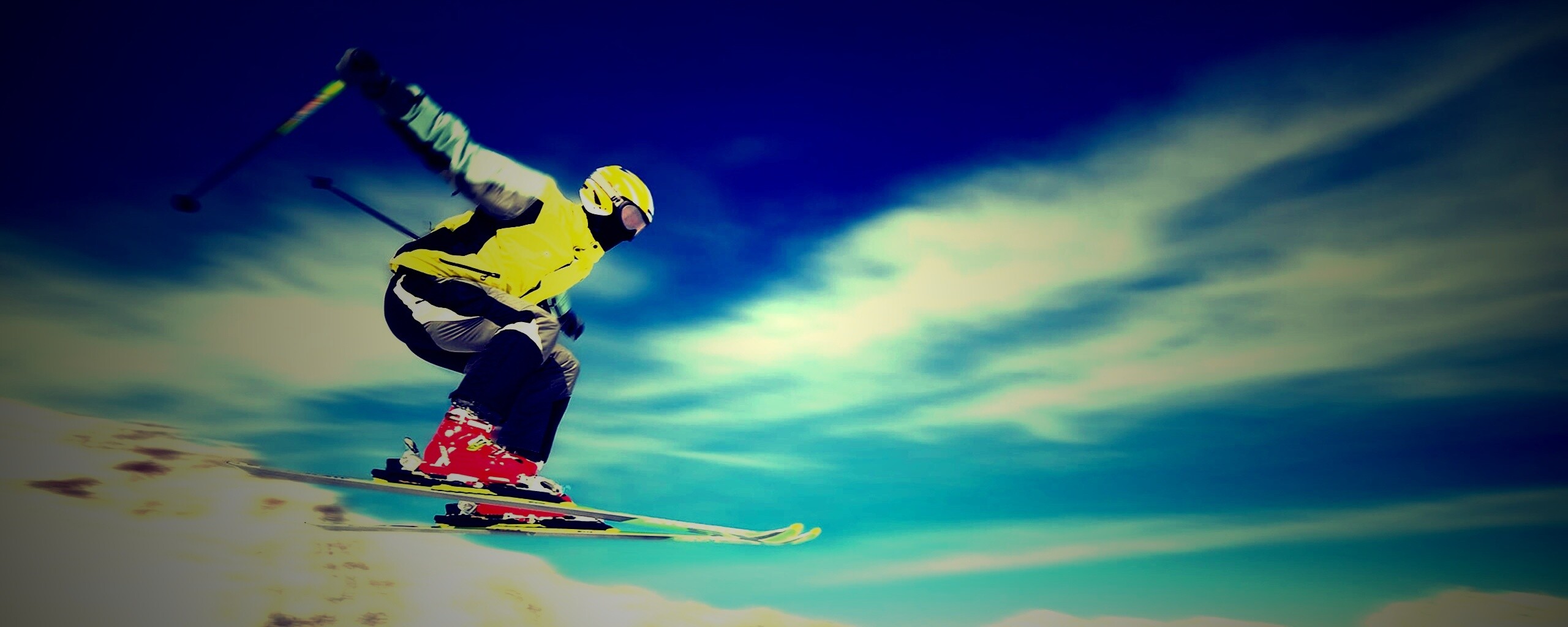 Лыжник в прыжке обои