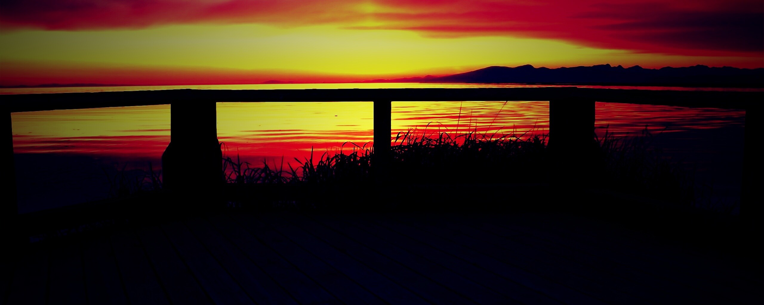 Терасса на море обои