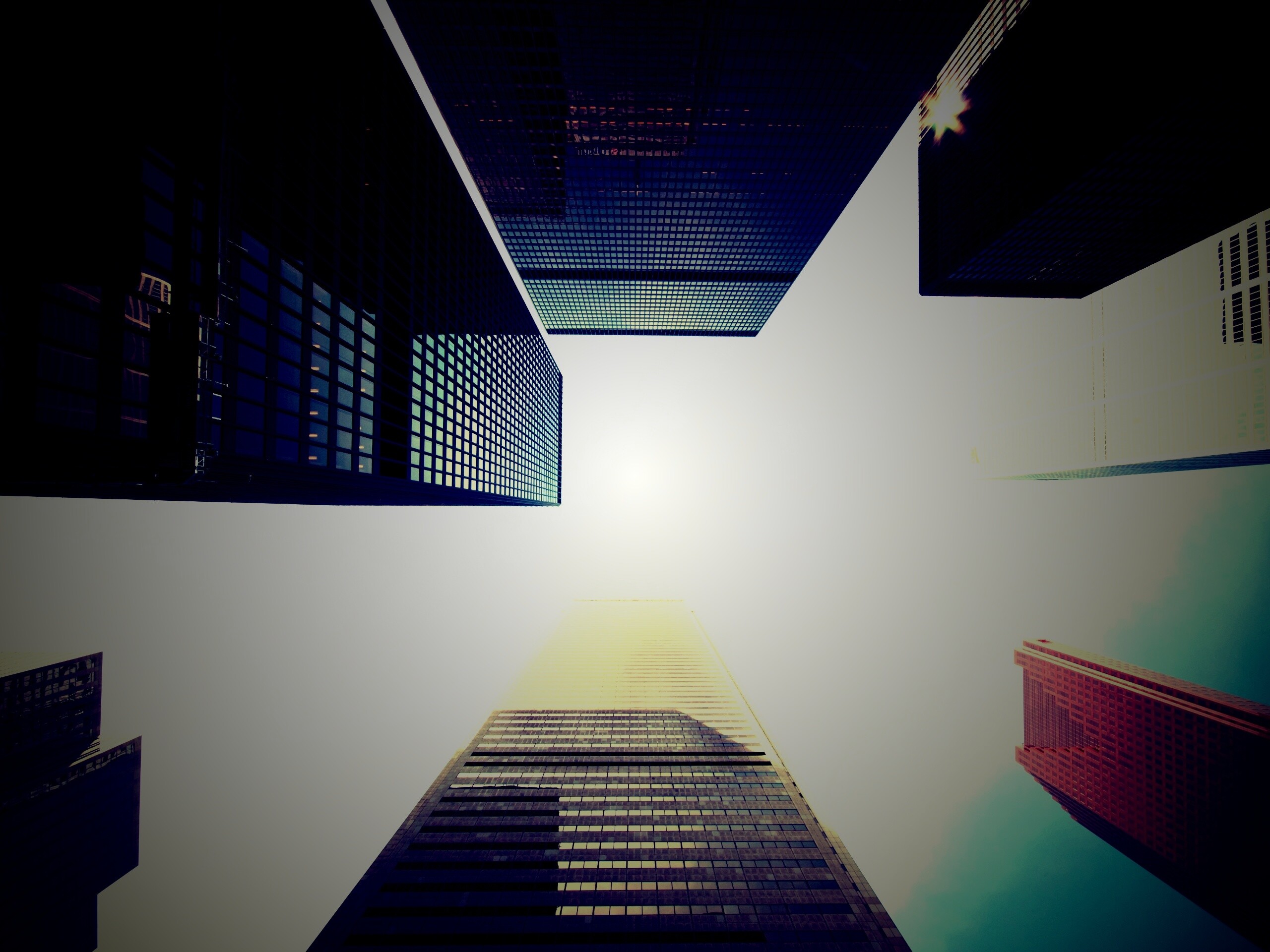 Небоскребы уходящие в облака обои