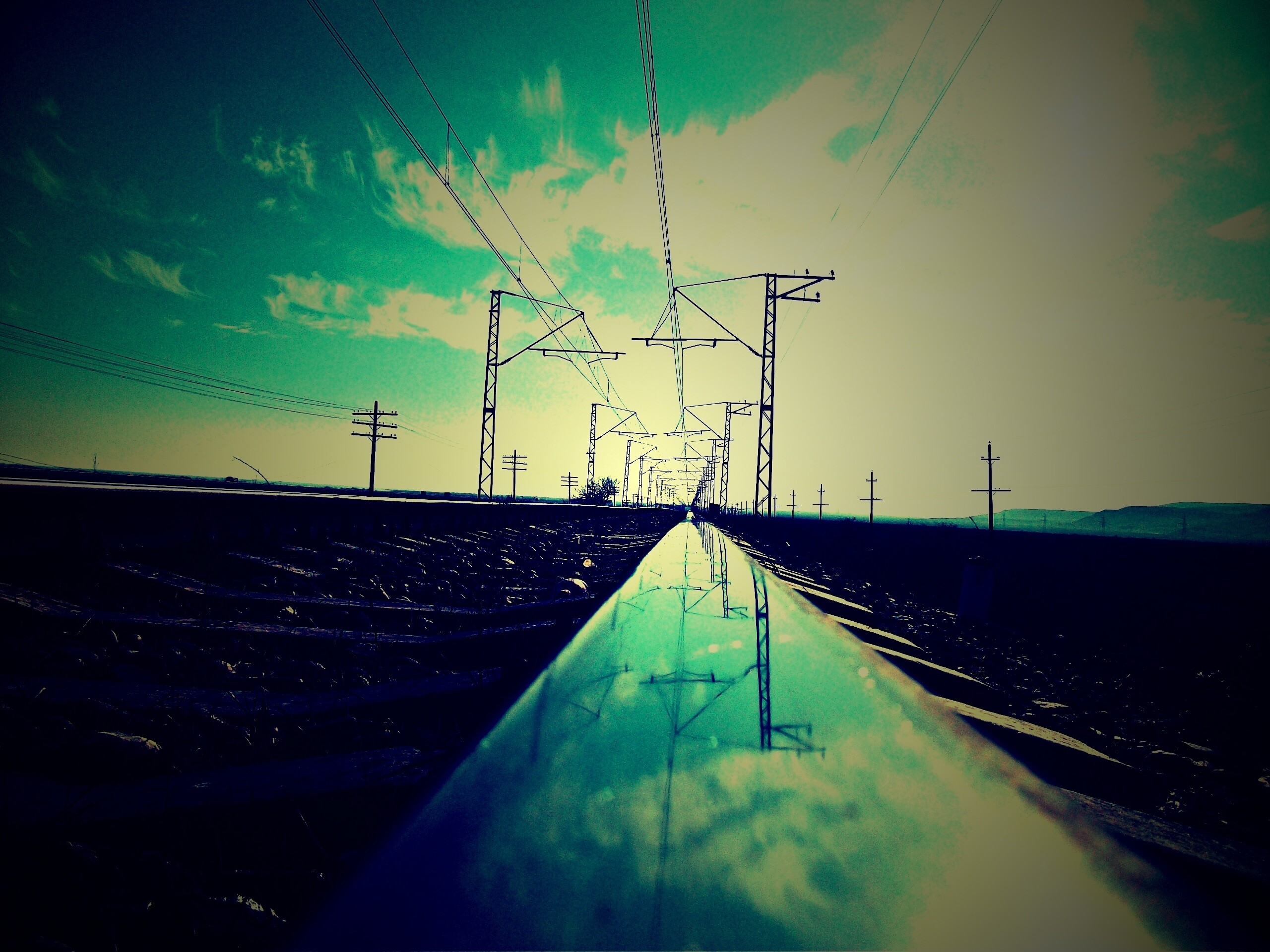 Фото вдоль железной дороги обои