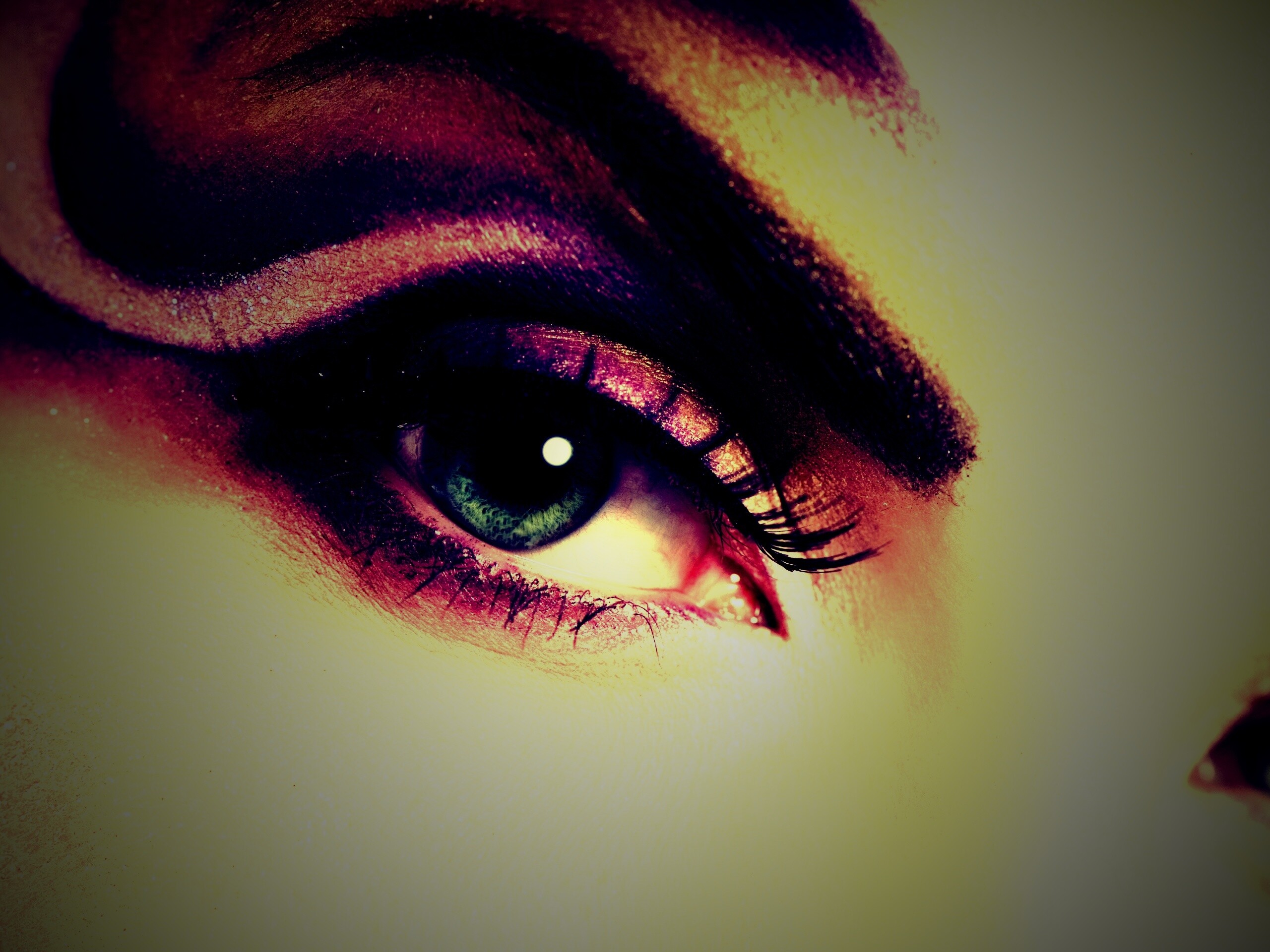 Красивый макияж для глаз обои