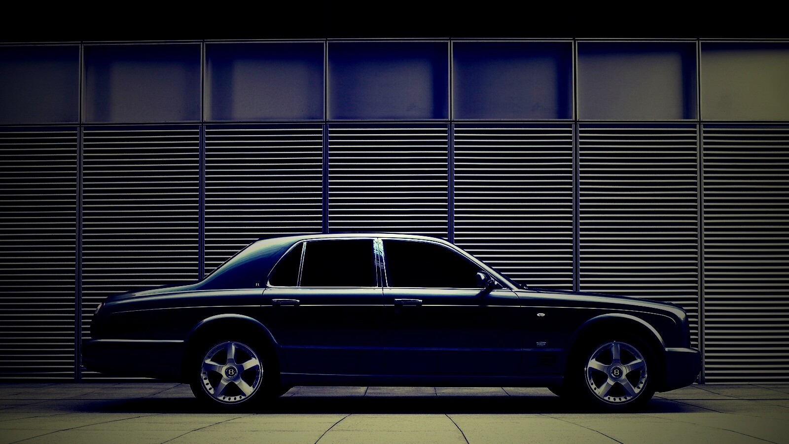 Седан Bentley Arnage обои