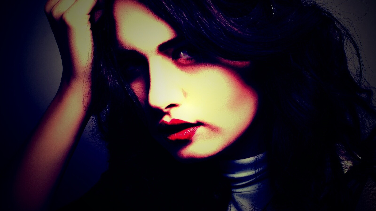 Модель с отличным макияжем обои