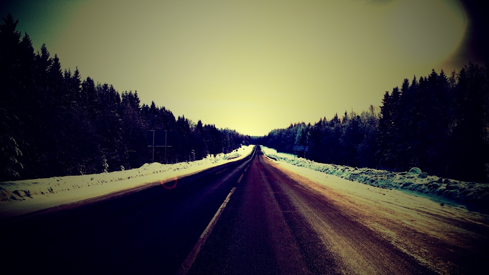 Дальняя дорога зимой обои