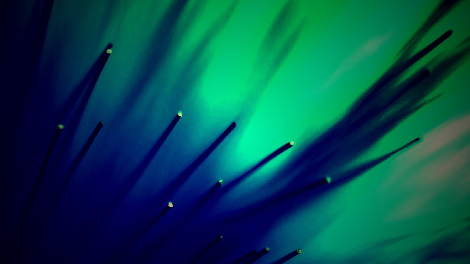 Световоды в рассеяном свете обои