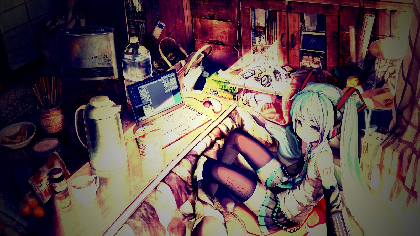 Хатсуне Мику в своей комнате обои