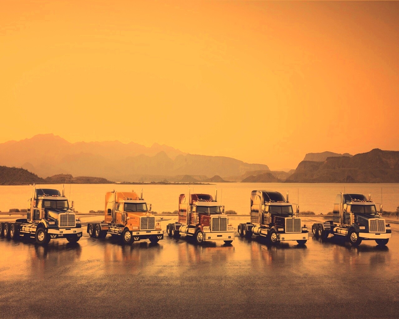 Тягачи на фоне озера обои