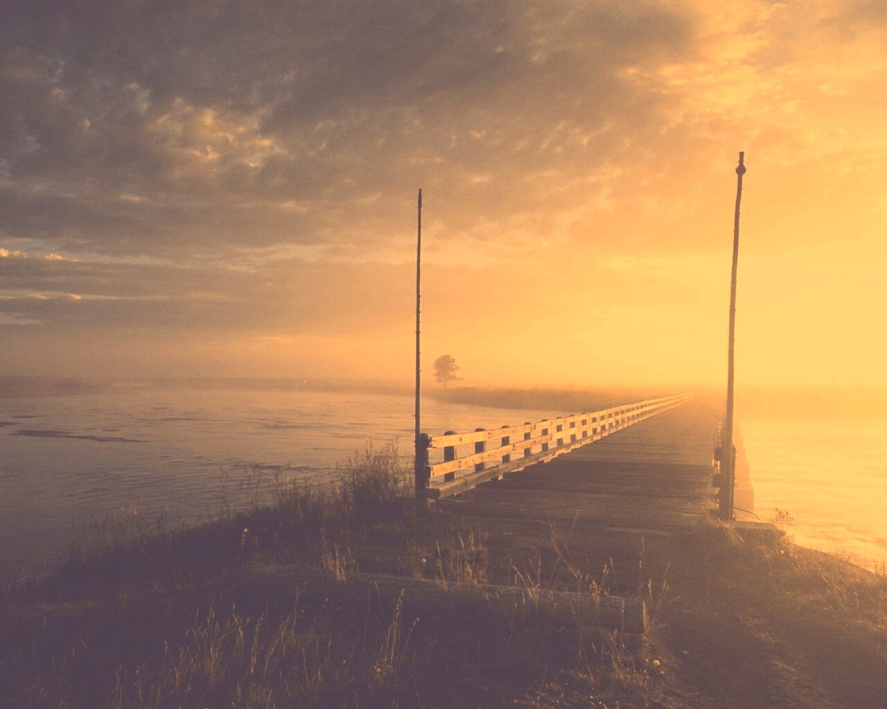 Деревянный мост обои