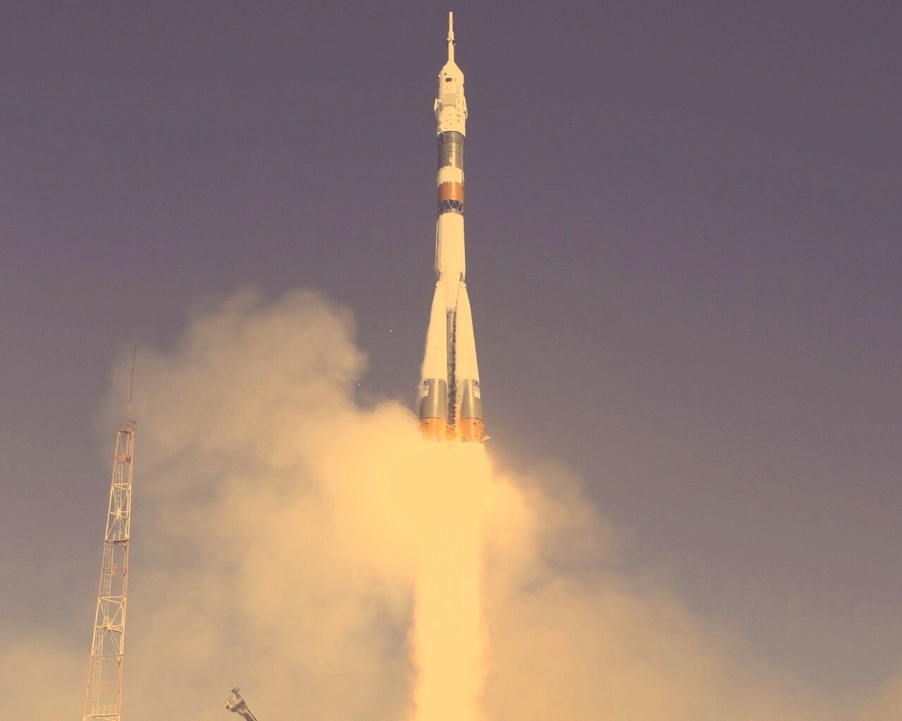 Запуск ракеты обои