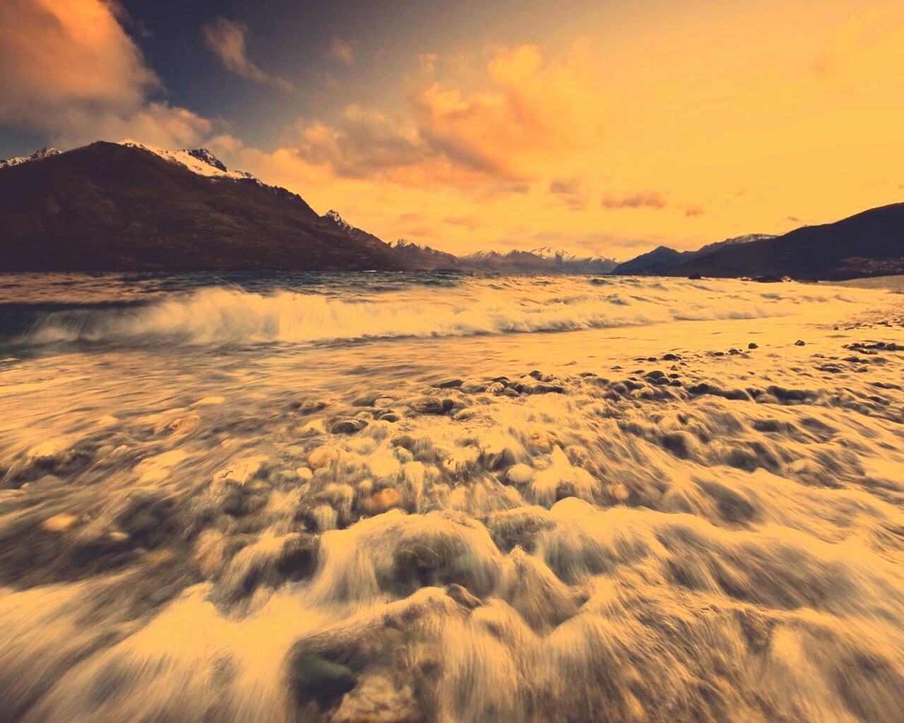 Прибой обои