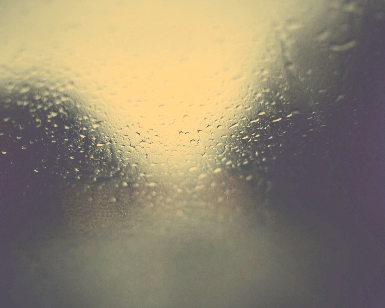 Запотевшее стекло обои