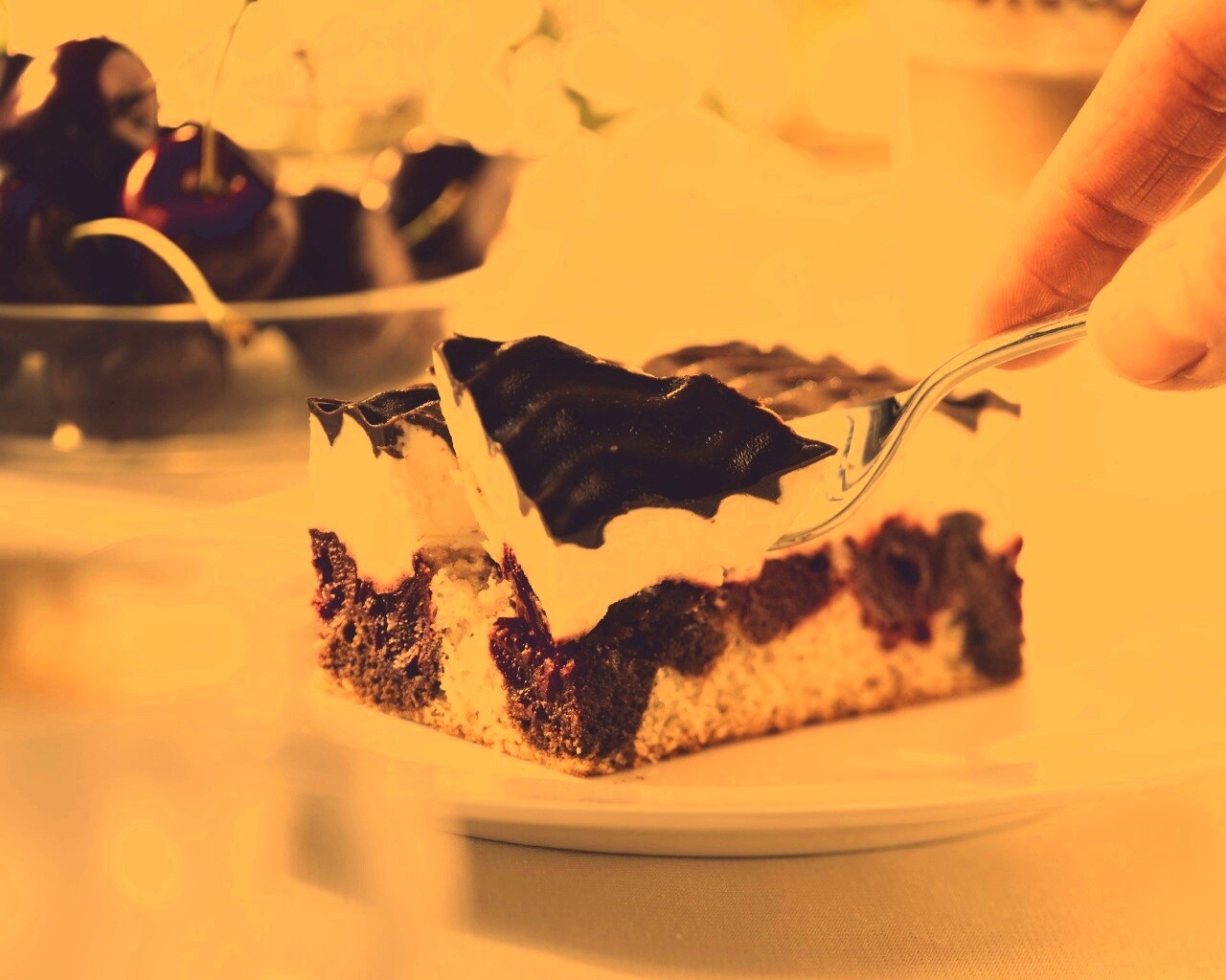 Вишневое пирожное обои