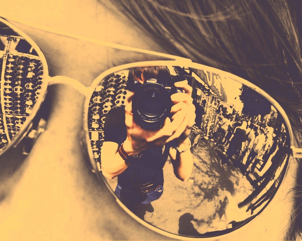 В очках обои