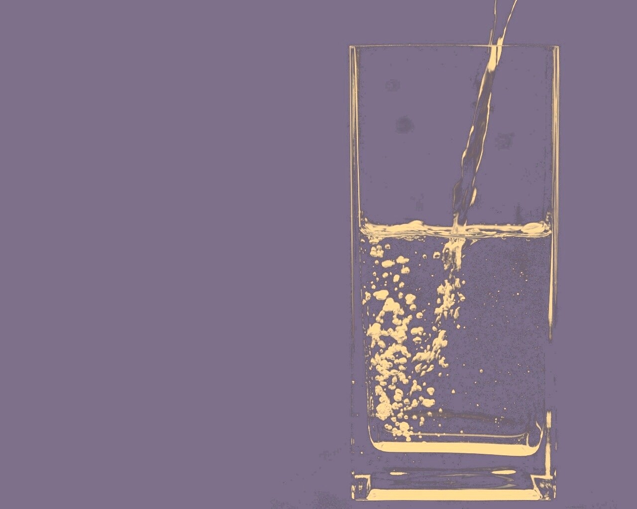 Вода в стакане обои
