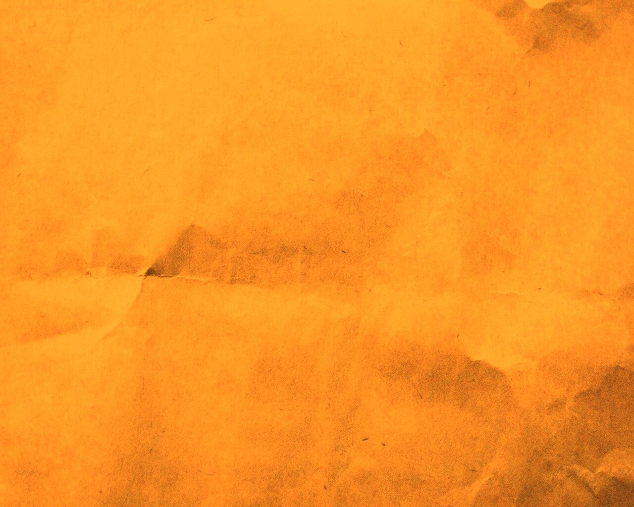 Текстура мятой желтой бумаги обои