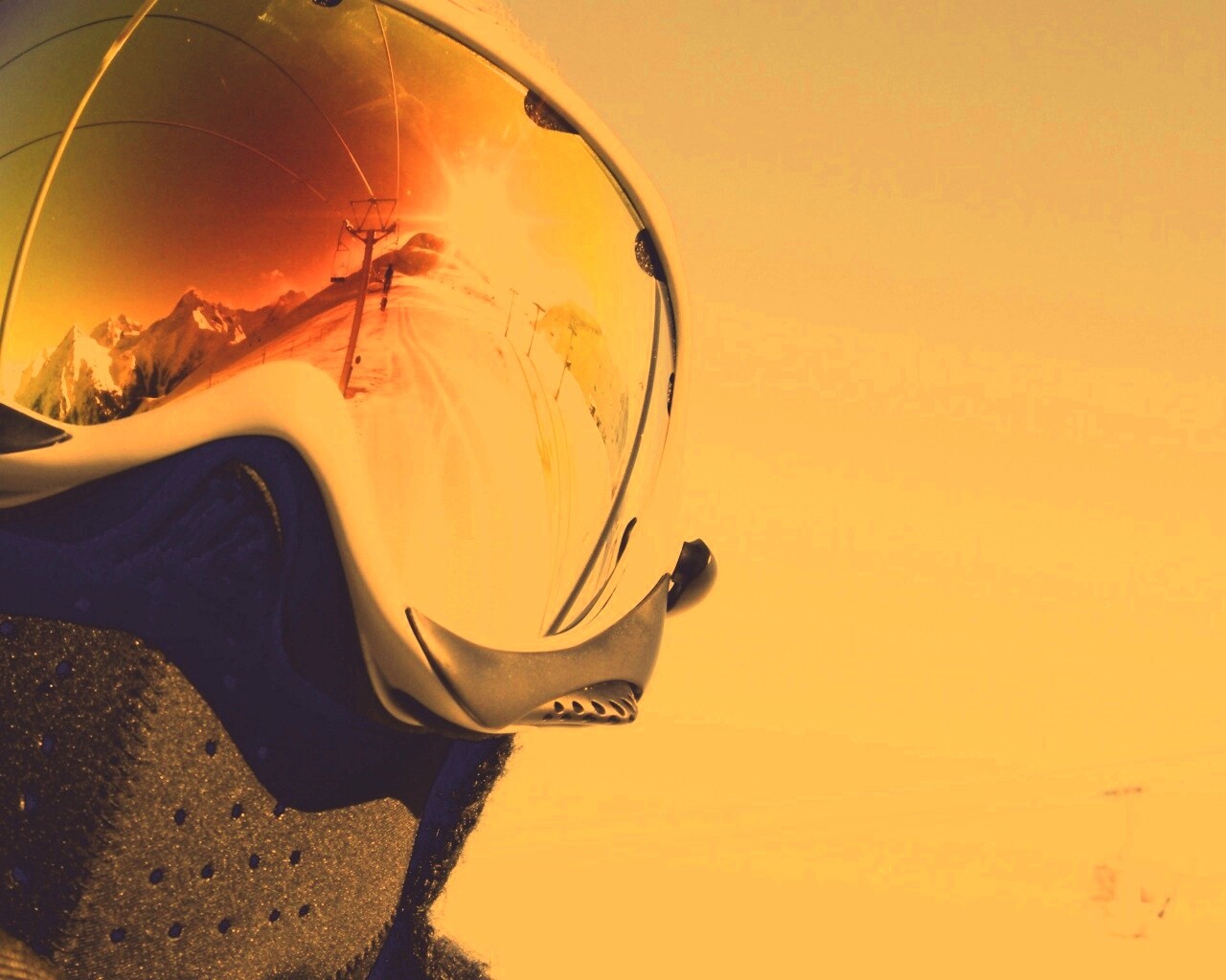 Маска сноубордиста обои