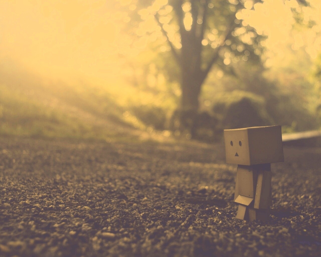 Картонный человечек обои