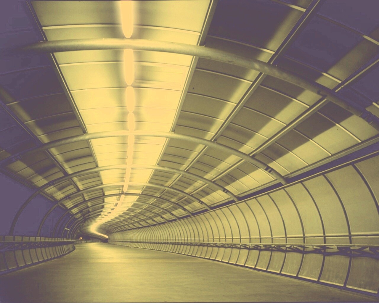 Пешеходный тоннель обои