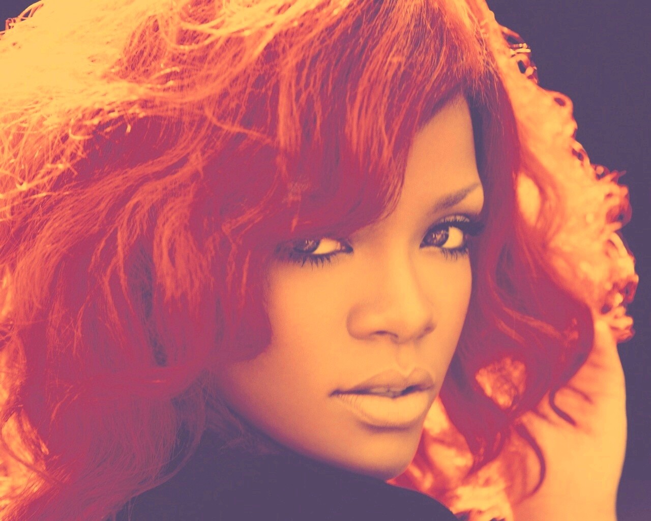 Огненная Рианна обои