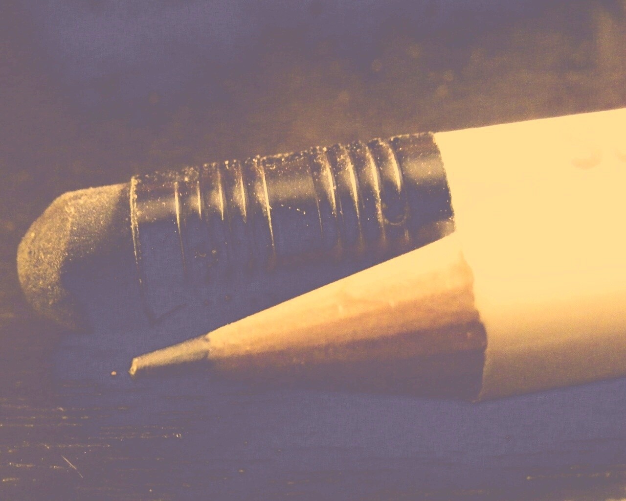 Карандаш обои