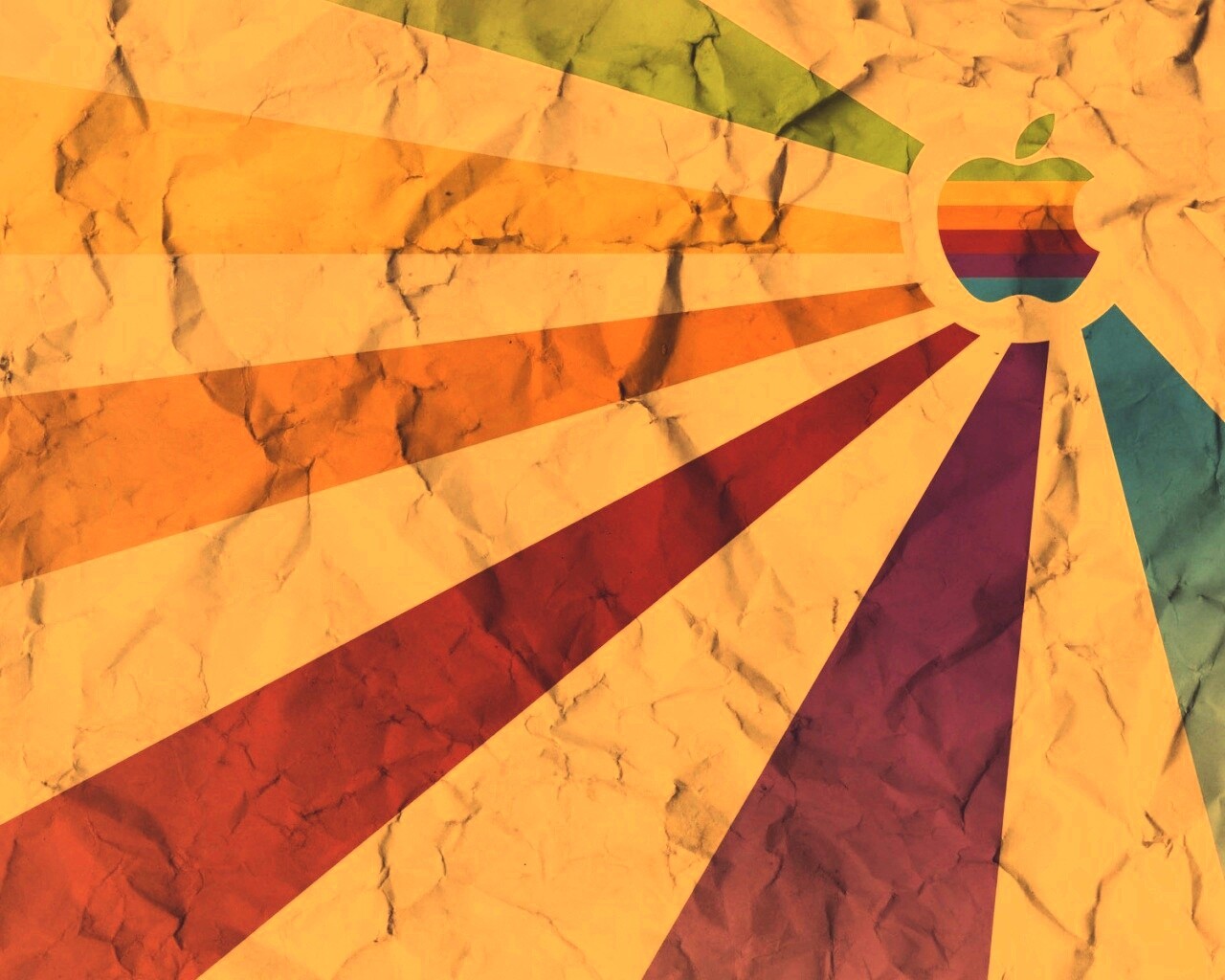 Радужный логотип Apple на мятой бумаге обои