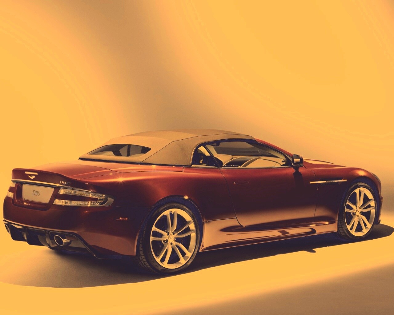 Aston Martin обои