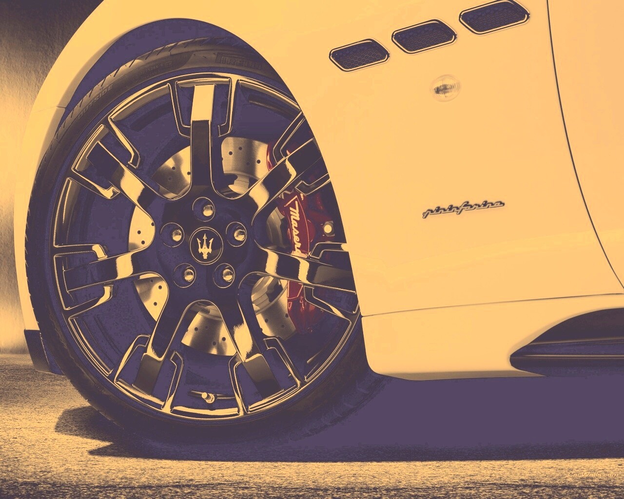 Колесу Maserati Granturismo обои